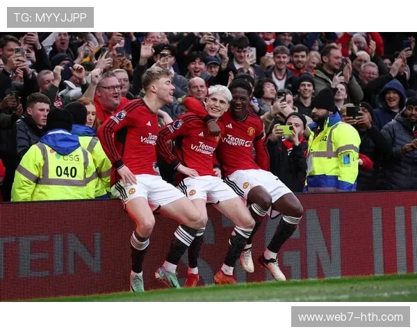 曼联高层热议梅努未来 或在冬季转会窗口迎来关键决定