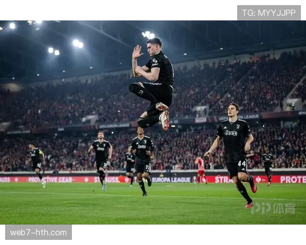 实时：弗拉霍维奇小角度爆射破门，尤文图斯取得领先